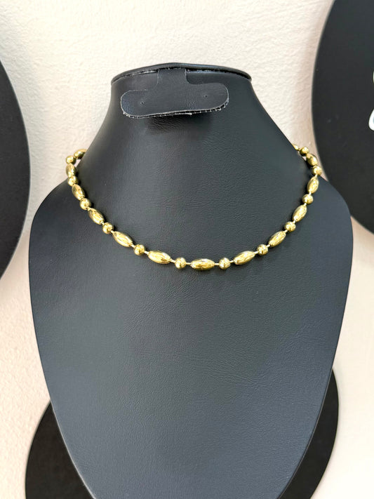 Collar dorado