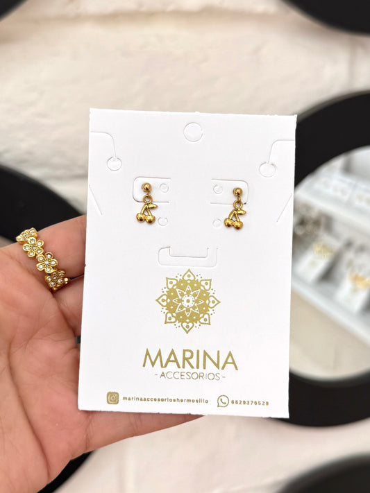Arete casual cereza