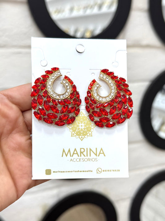 Arete de pedrería rojo