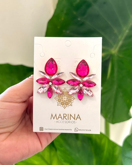 Arete de pedrería fucsia
